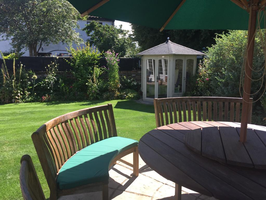 Bed & Breakfast Copperfields Guest House 4*